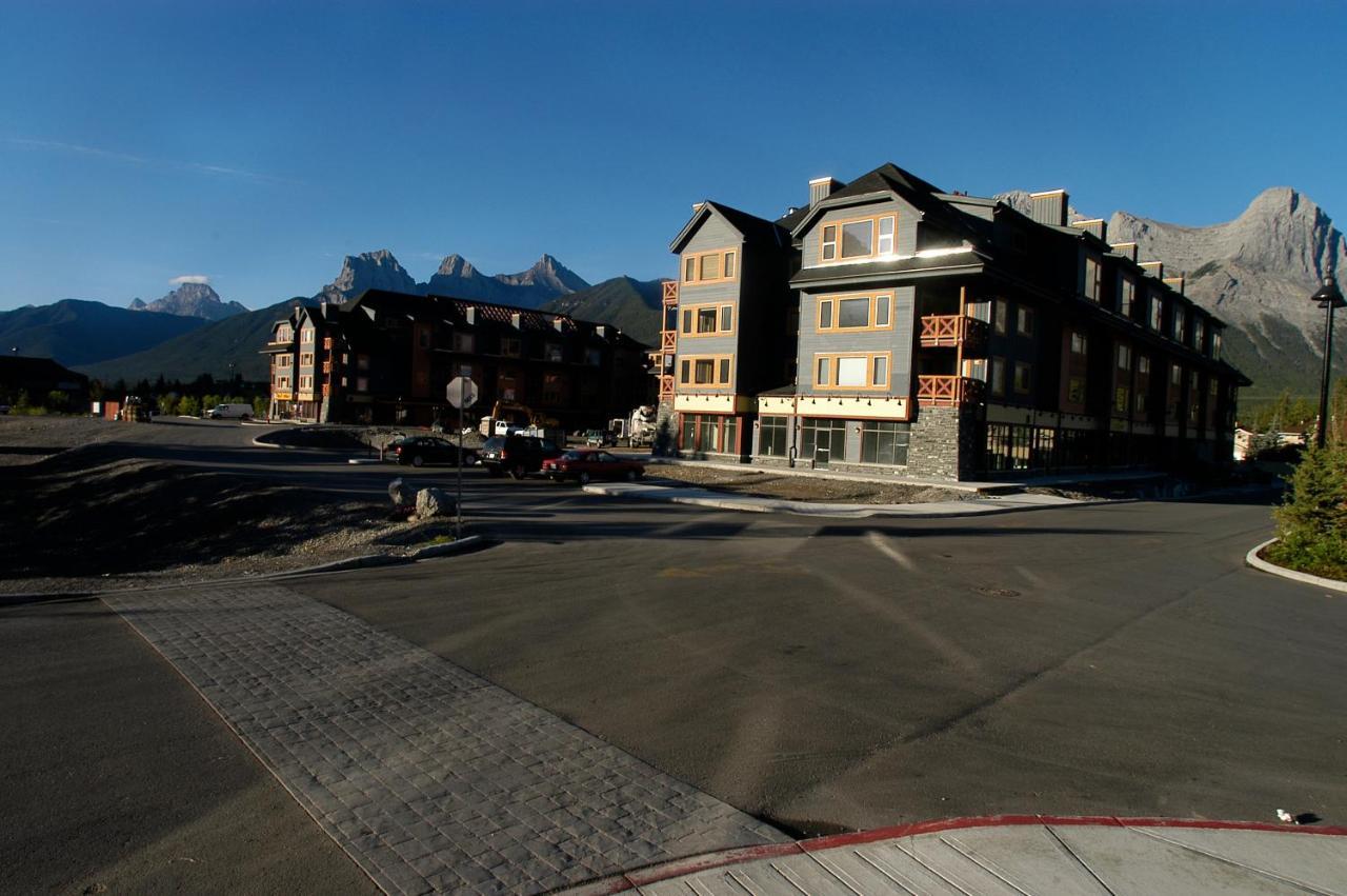 Apartment 405 Bear Creek Crossing Canmore Ngoại thất bức ảnh